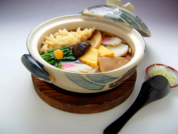 鍋焼きうどん 並